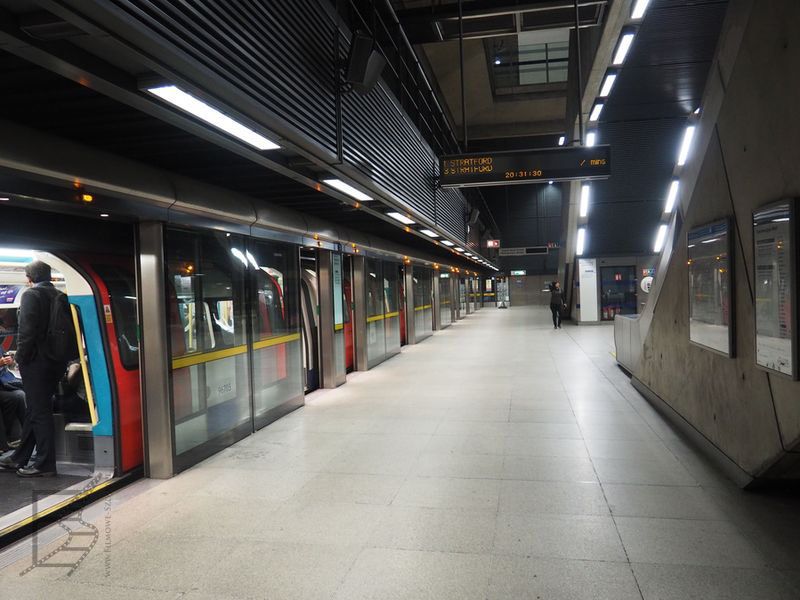 Stacja metra Canary Wharf