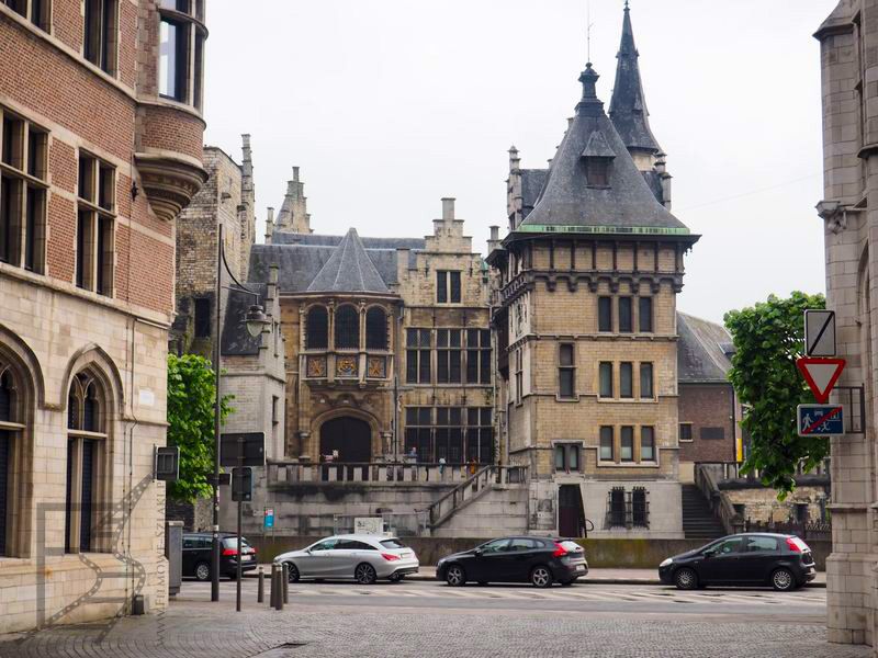 Antwerpia