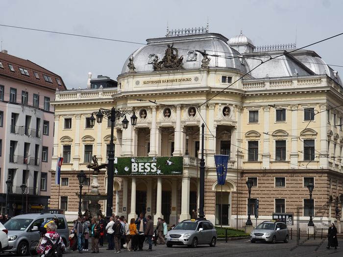 Teatr narodowy (Bratysława)