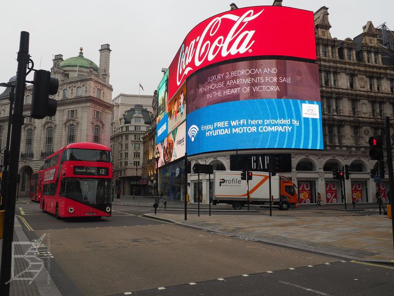 Piccadily Circus, Londyn