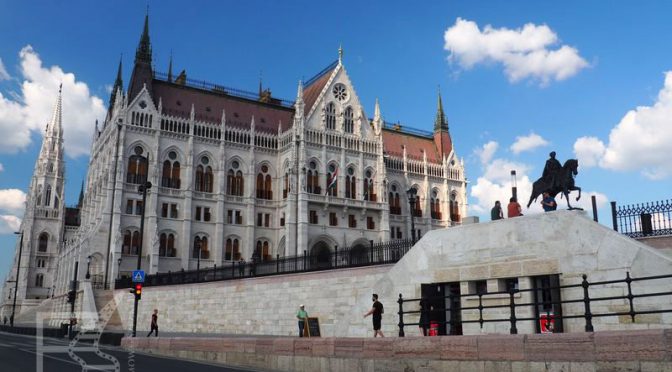 Parlament w Budapeszcie, Węgry