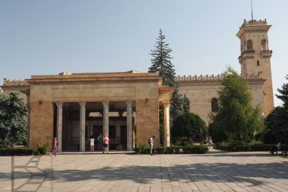 Muzeum i dom Stalina w Gori