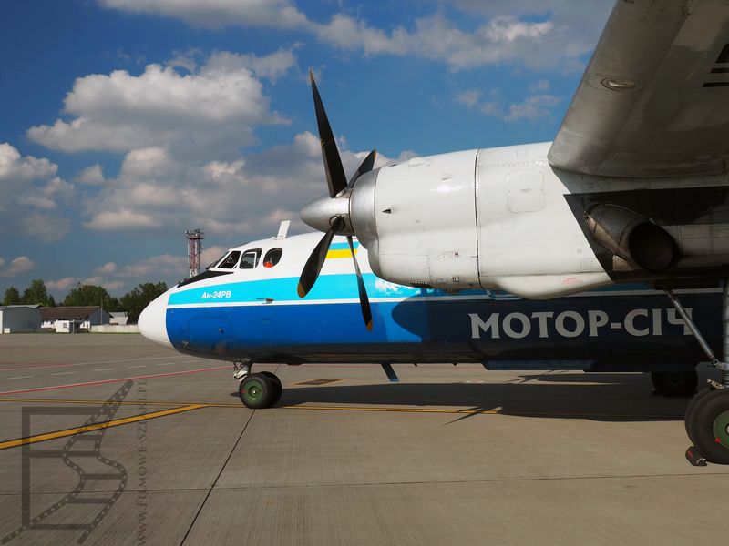 Antonov An-24, linia Motor-Sich, Lwów