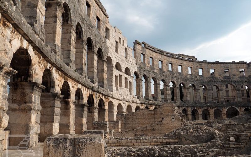 Amfiteatr, Pula