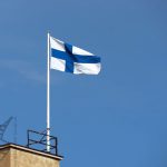 Finlandia, flaga w Helsinkach