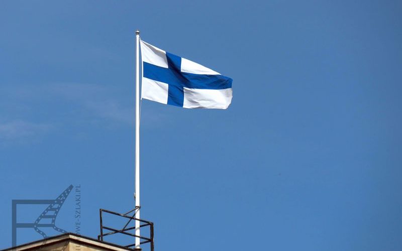 Finlandia, flaga w Helsinkach