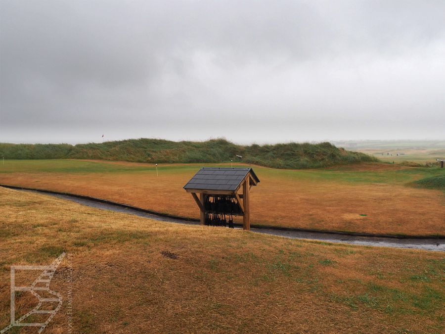 Pole golfowe nieopodal Ceann Sibeal