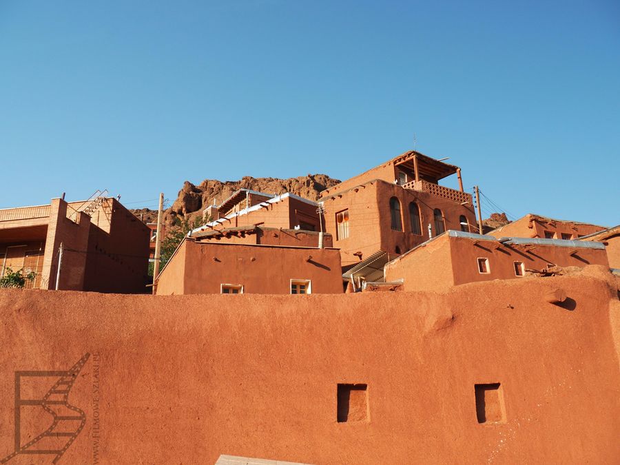 Sjena palona to dominujący kolor w Abyaneh