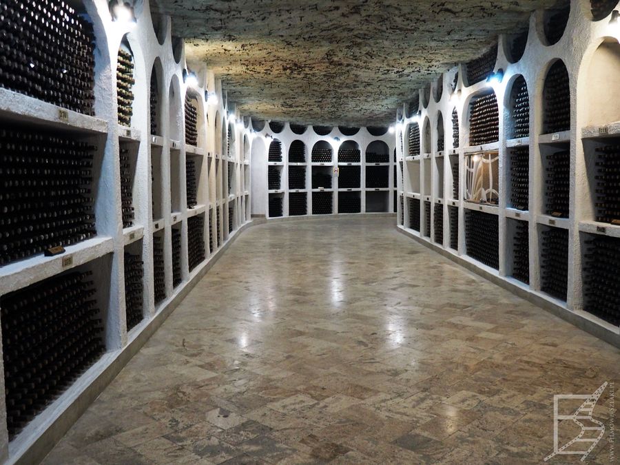 Cricova - korytarze piwnicy winnej