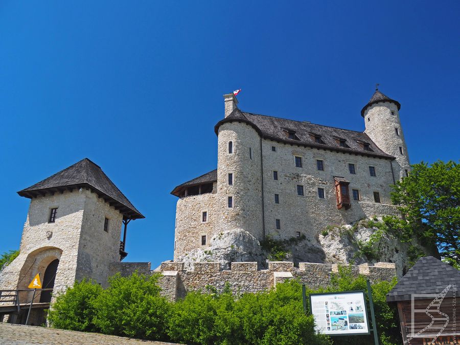 Odnowiony zamek Bobolice