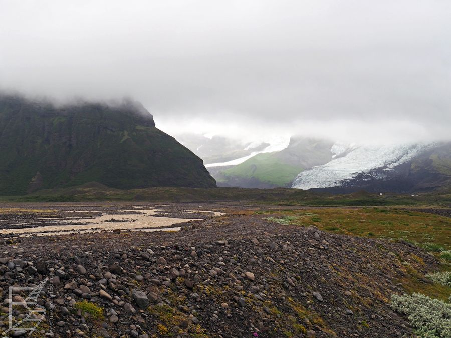 Droga do Svínafellsjökull (lodowiec Vatnajökull)