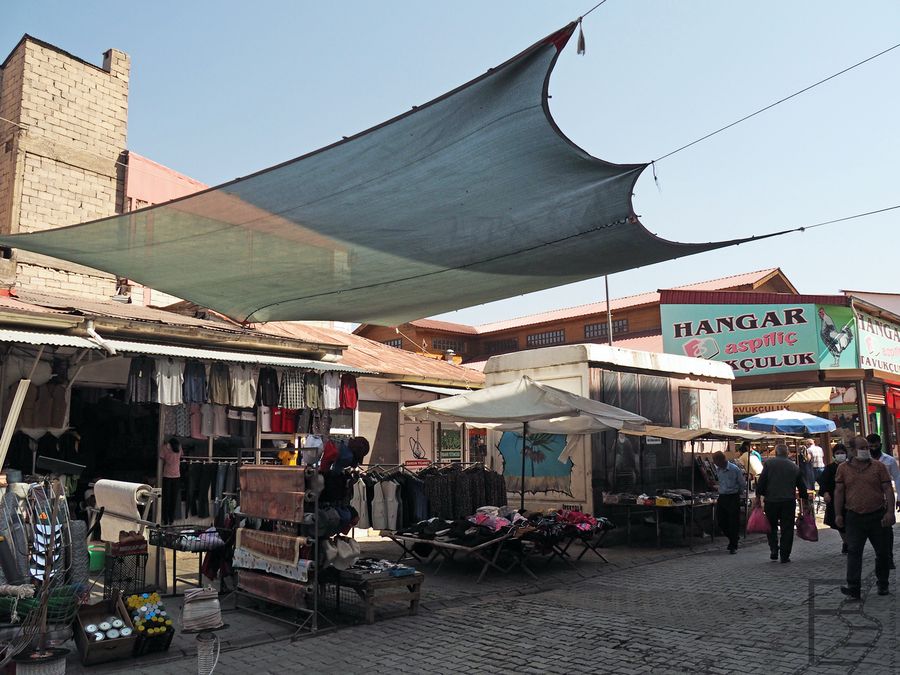 Bazar miejski w Wan