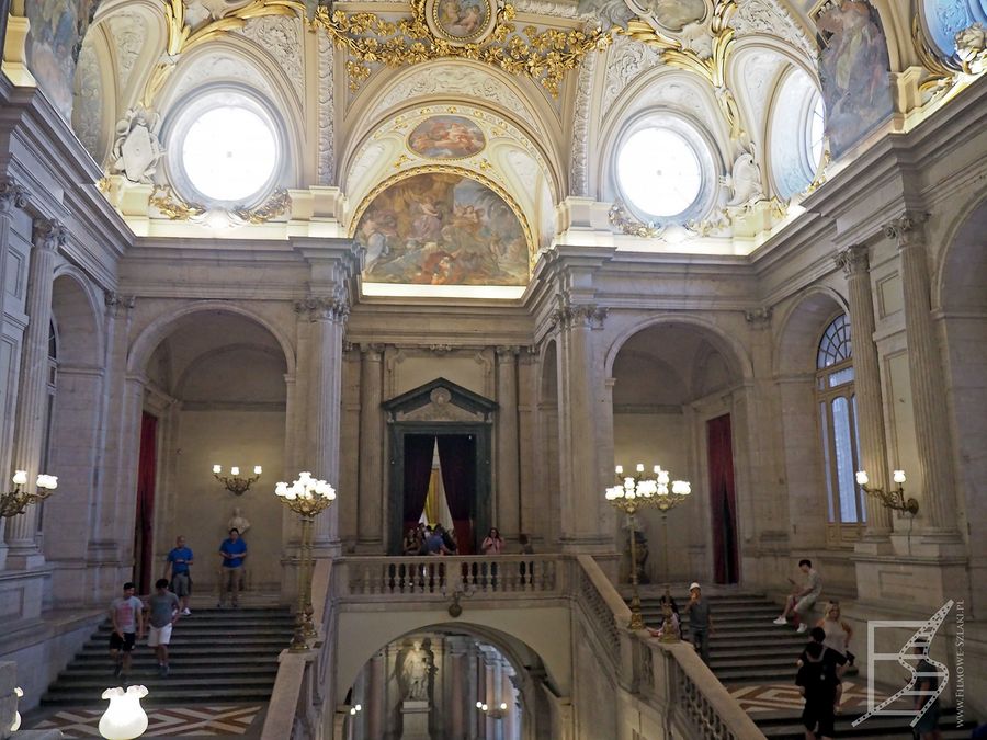 Wnętrza pałacu Królewskiego