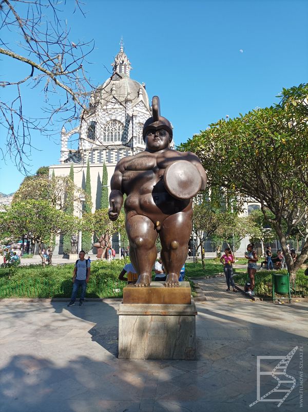 Rzeźby Botero stoją w centrach wielu miast Ameryki Łacińskiej, ale w Medellin są szczególnie ważne