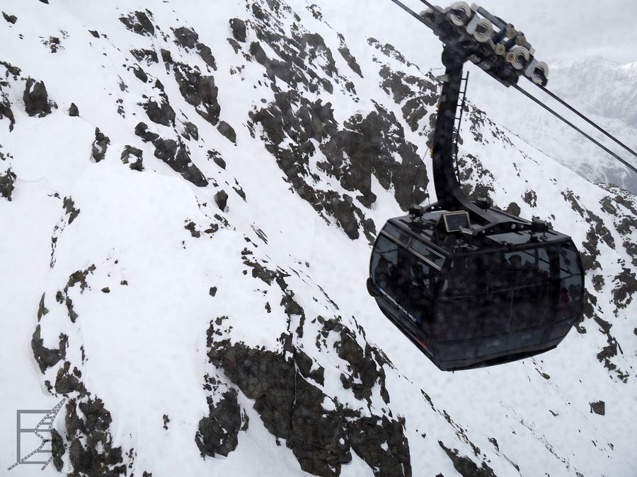 Kolejka w Sölden jest wykorzystywana nie tylko przez narciarzy. Dla nich jest tu kilka innych wyciągów