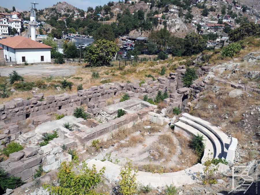 Pozostałości rzymskiego teatru