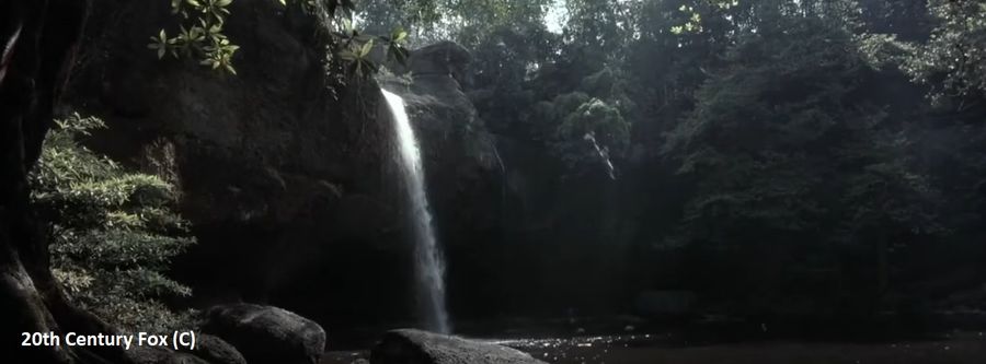 Wodospad Haew Su Wat w Parku Khao Yai grał w filmie „Niebiańska plaża”