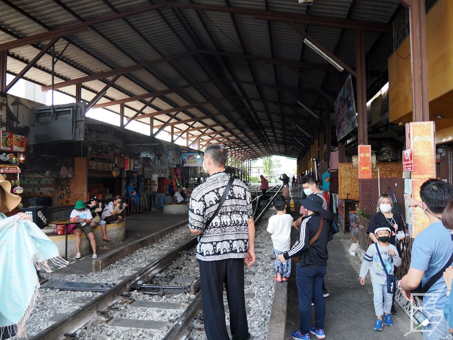 Stacja kolejowa Maeklong