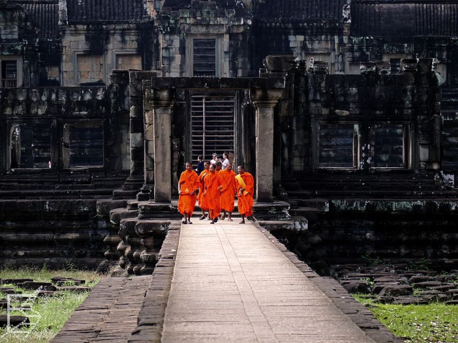 Mnisi buddyjscy w Angkor