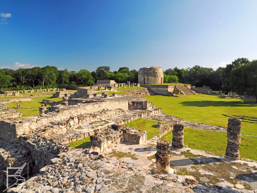 Obserwatorium i ruiny miasta Majów