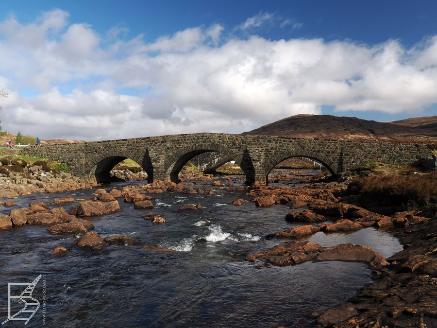 Słynny most Sligachan z wyspy Skye