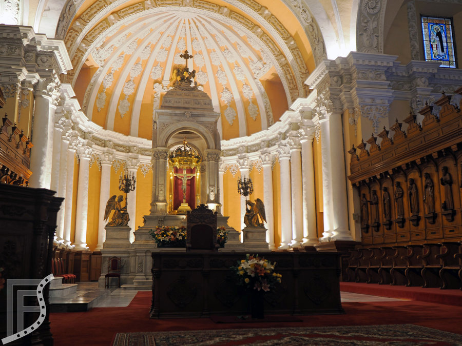 Wnętrza katedry